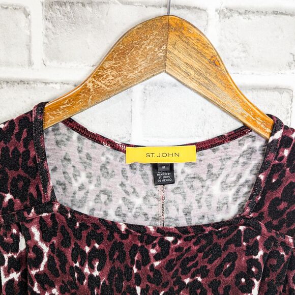 ST. JOHN Women's Short Sleeve Leopard Print Blouse size Medium - Picture 2 of 7